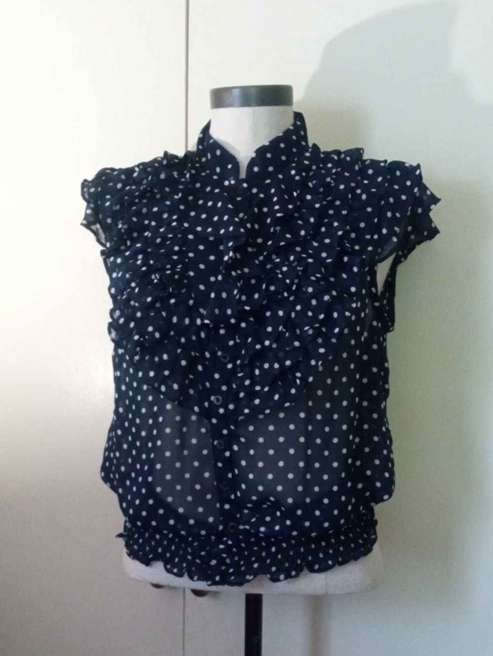 Forever 21 Polka Dot Navy and White Ruffle Front Blouse with Banded Hem XXL